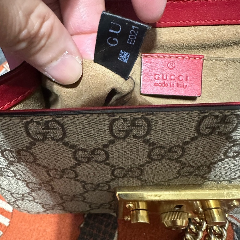 GUCCI ❤️🌟PADLOCK GG SUPREME MONOGRAM BAG W/ LEATHER TRIMMING ⭐️ - Picture 11 of 11
